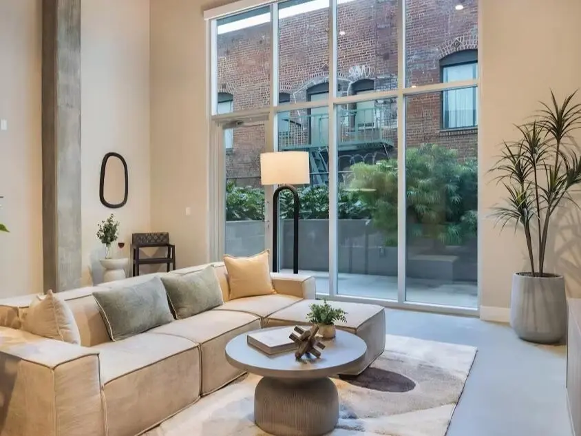 西雅圖急急急出1b 畢業轉租著急回