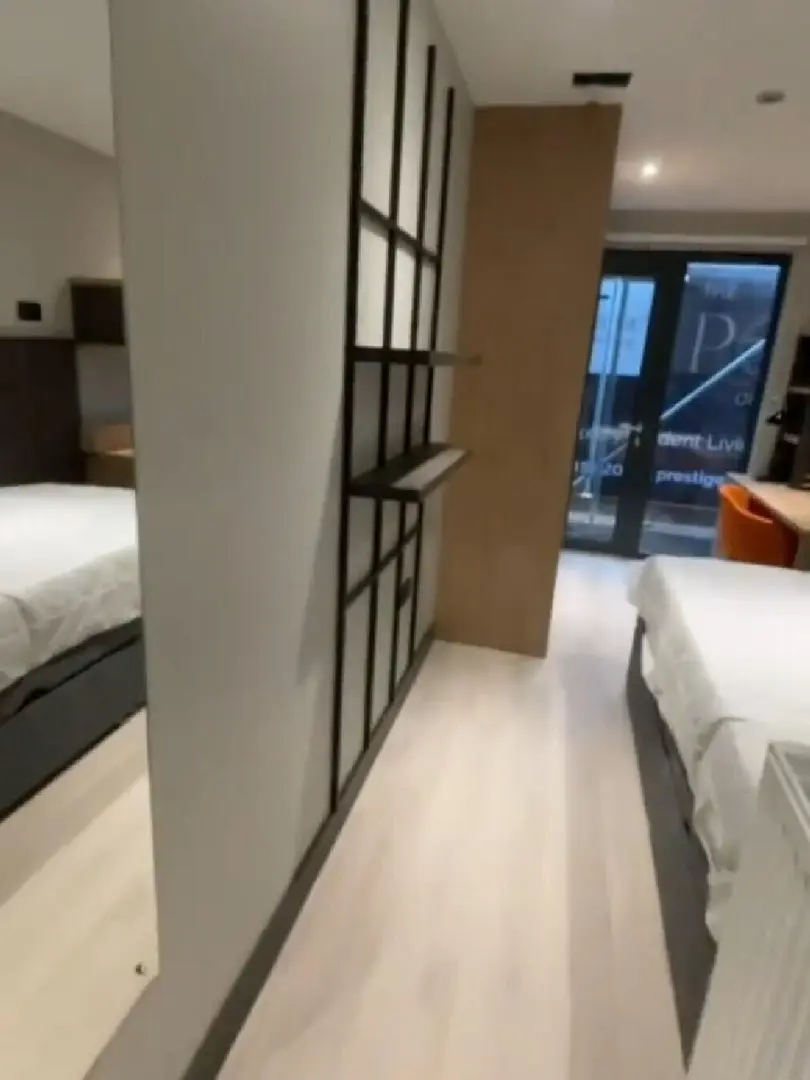 布里斯托學生公寓轉租，ensuite全女生套間