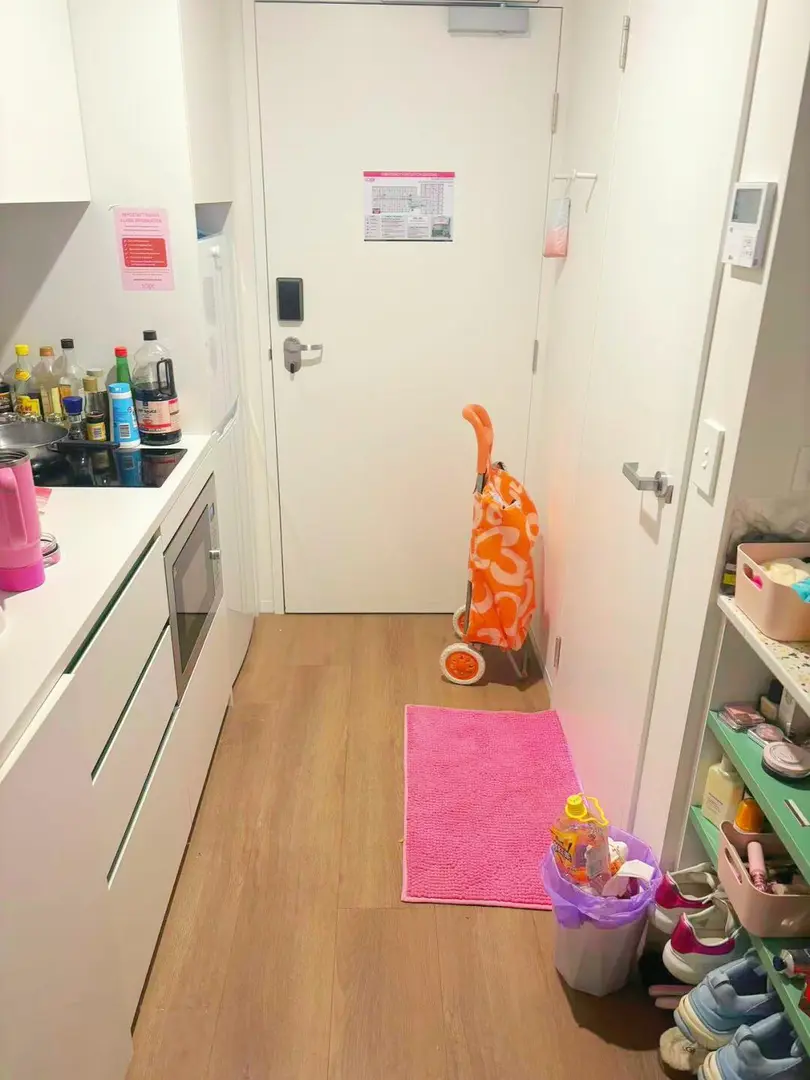 墨爾本帶陽台包早餐的studio，找下一任租客