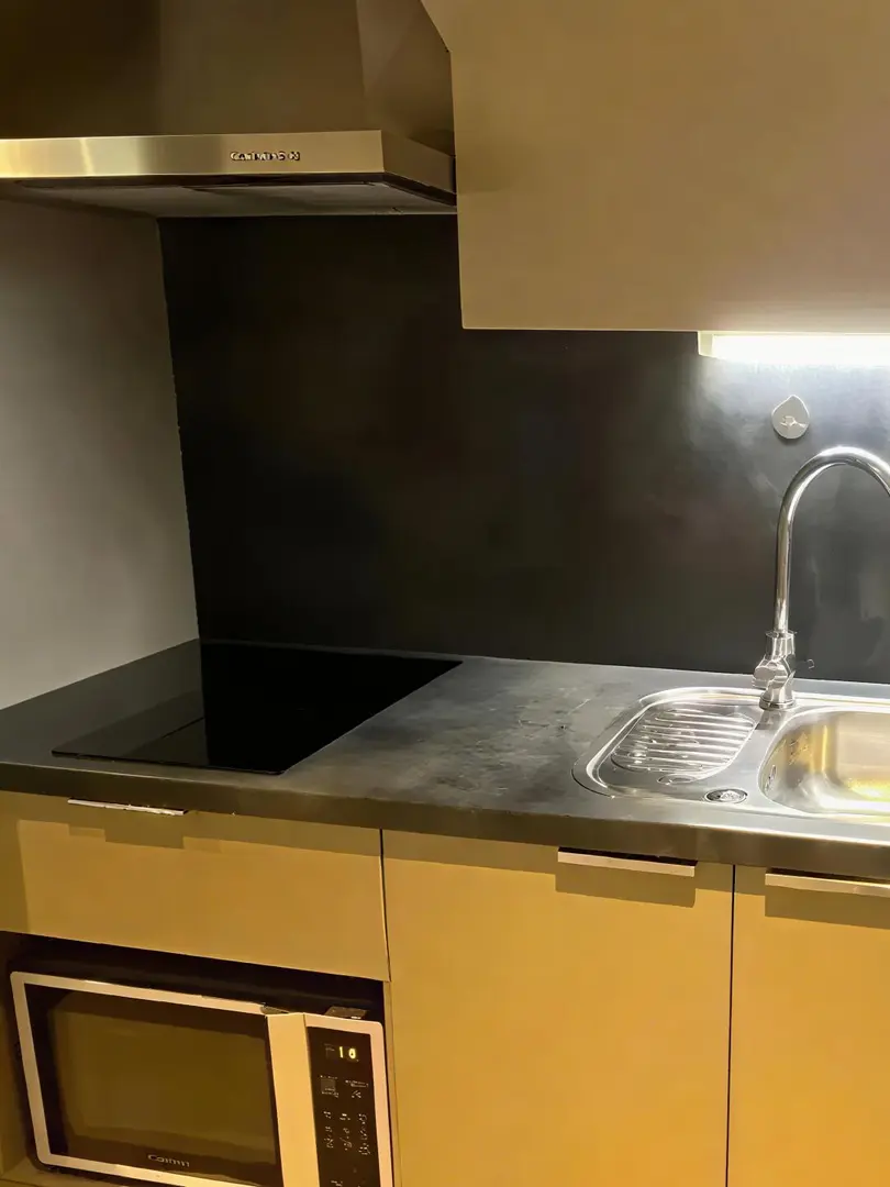 畢業急轉 倫敦studio學校旁25㎡還包bill