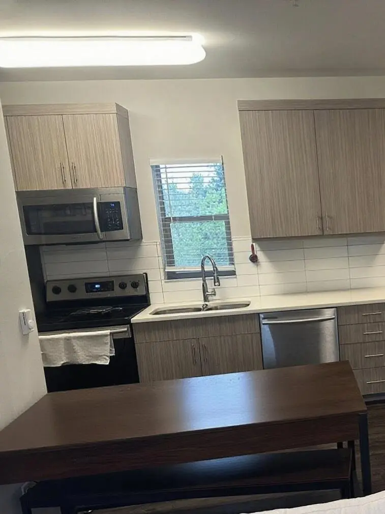 房東直租｜諾丁漢轉租心愛studio，包bill