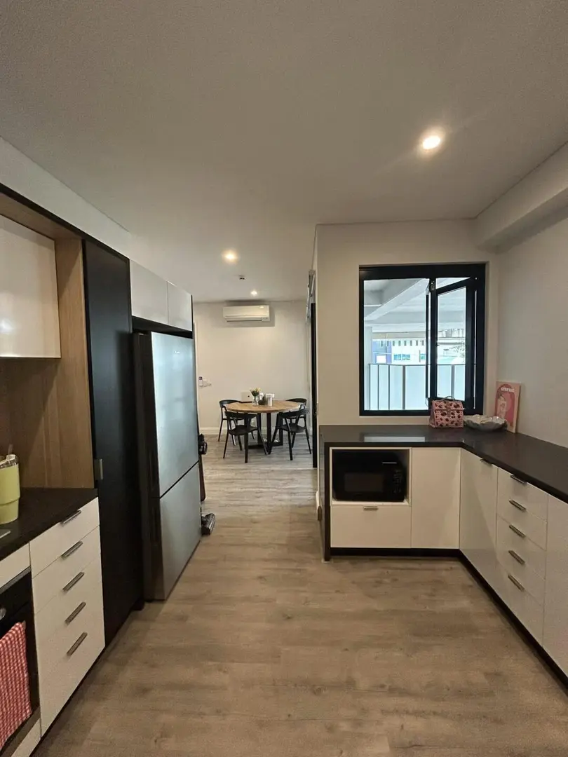 愛丁堡200pw 拼低素質室友，近學校包bill