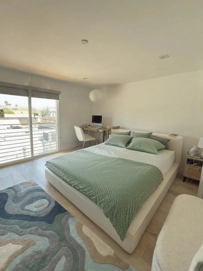 洛杉磯房東直租｜2b2b拼室友｜帶洗烘