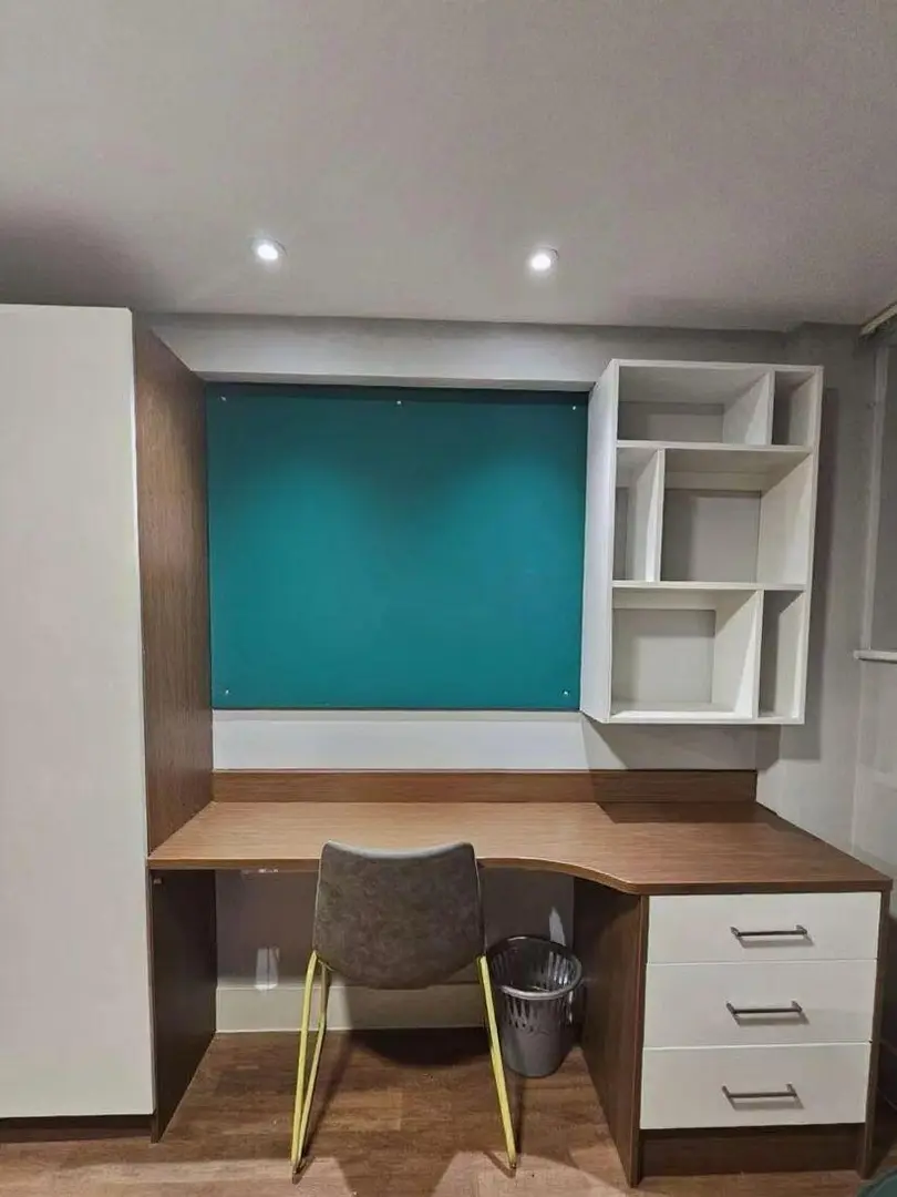 愛丁堡200pw 拼低素質室友，近學校包bill