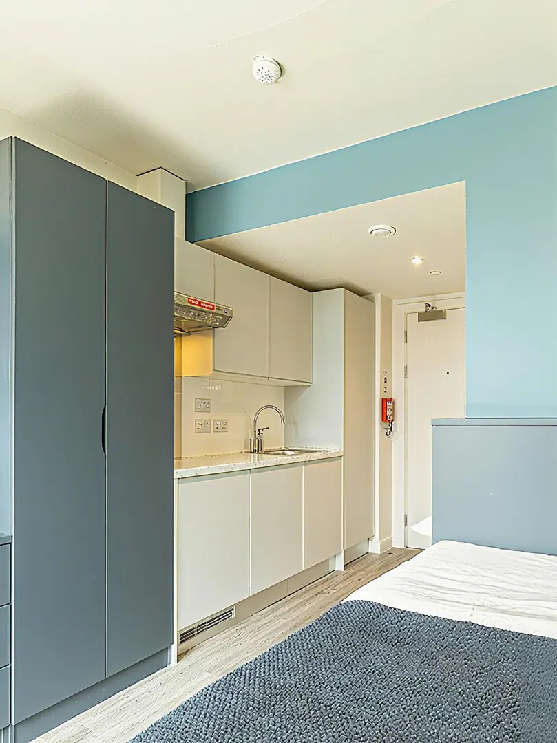 撿漏一間伯大studio，雙窗落地25㎡還包bill