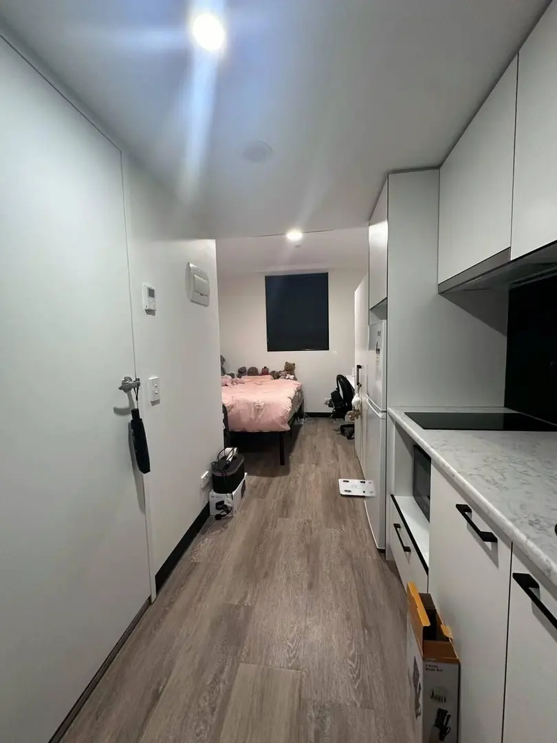 阿德大學門口studio！380pw！包bill帶空調