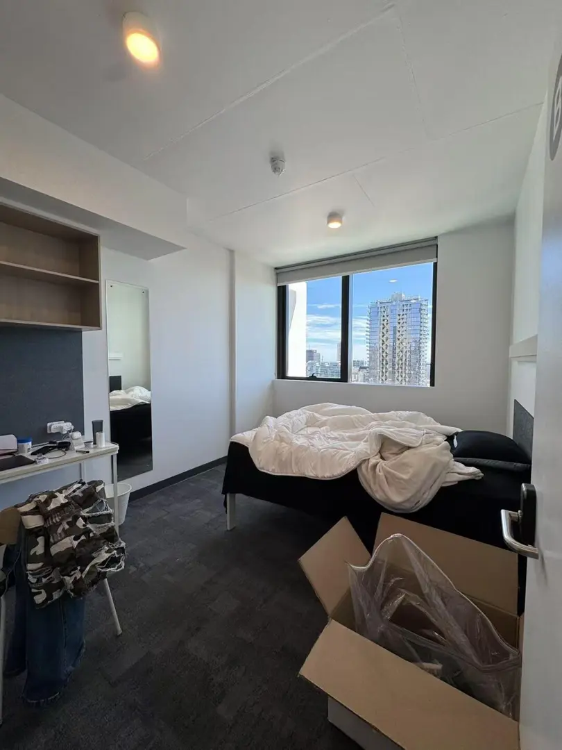 阿德26S1｜學校門口的2b1b｜包bill有空調