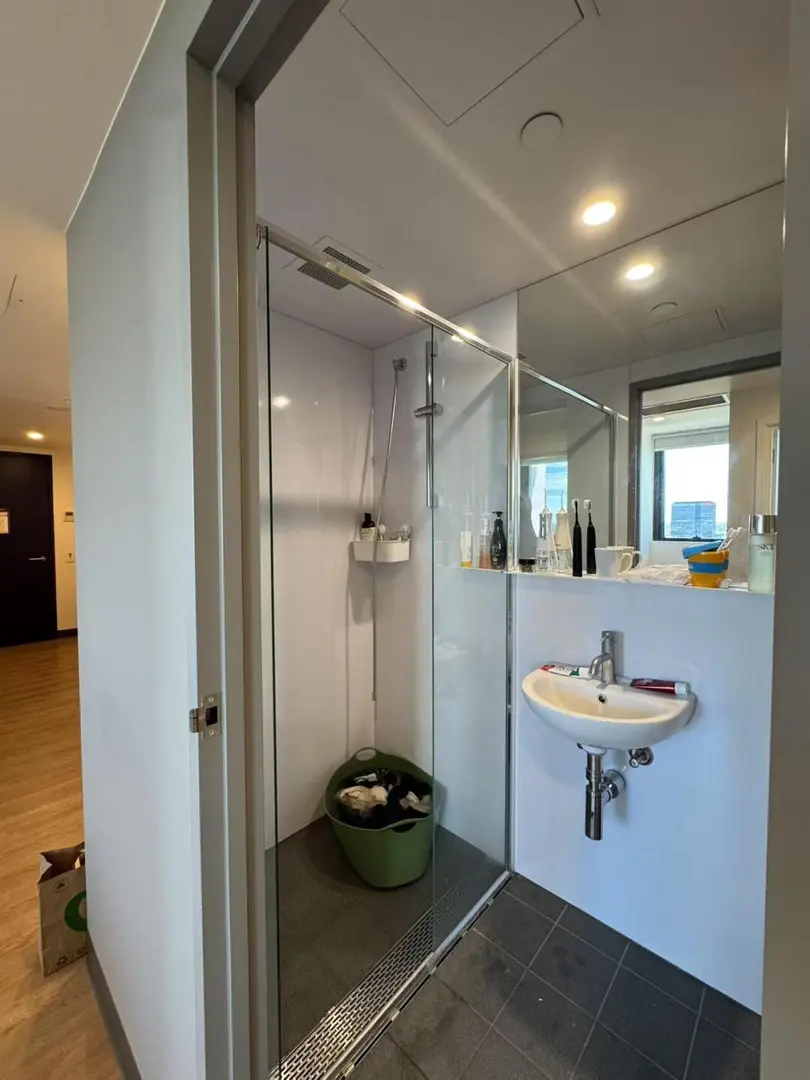 阿德26S1｜學校門口的2b1b｜包bill有空調