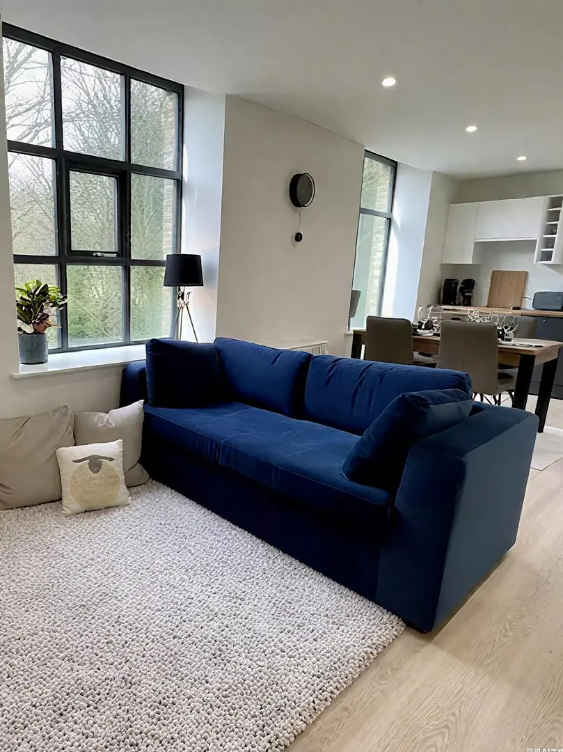 畢業回國 轉曼徹斯特2b2b 骨折價急❗️