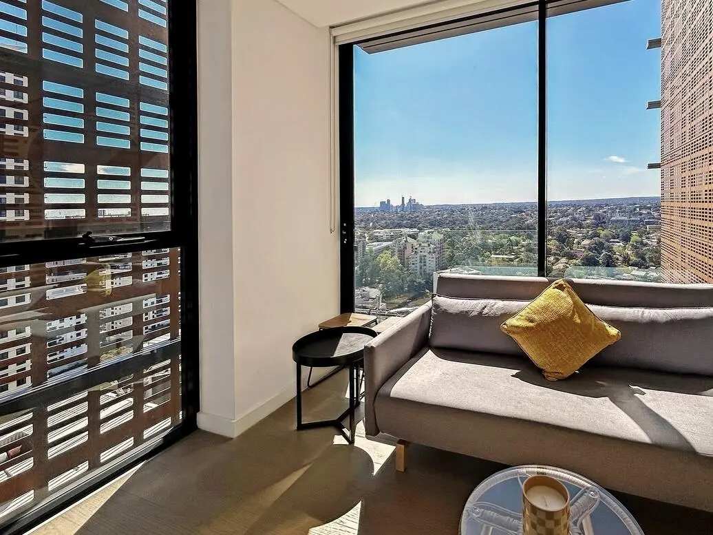 雪梨1b1b 急租！🌇 絕美視野+包家具家電