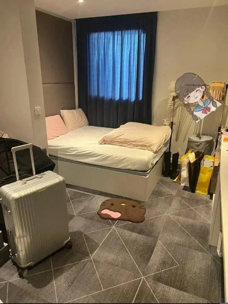 伯明罕大學附近蹲蹲全🇨🇳女生室友4=1