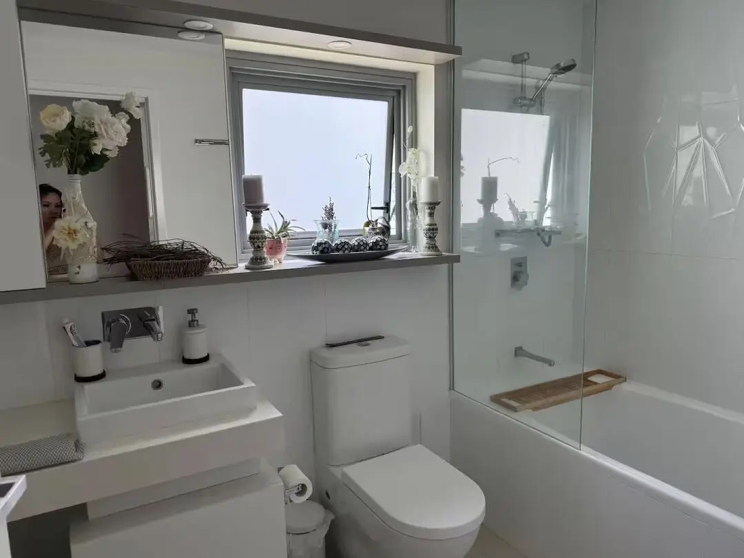 布里斯班1b1b 大落地窗～轉～