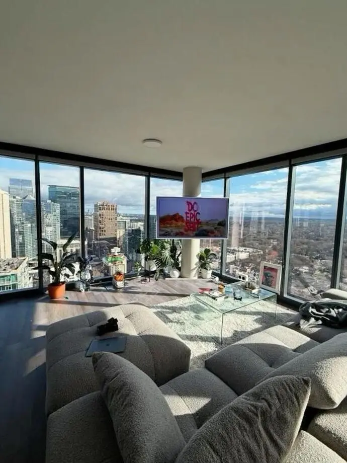 墨爾本26s1｜高層落地窗2b 帶房找室友