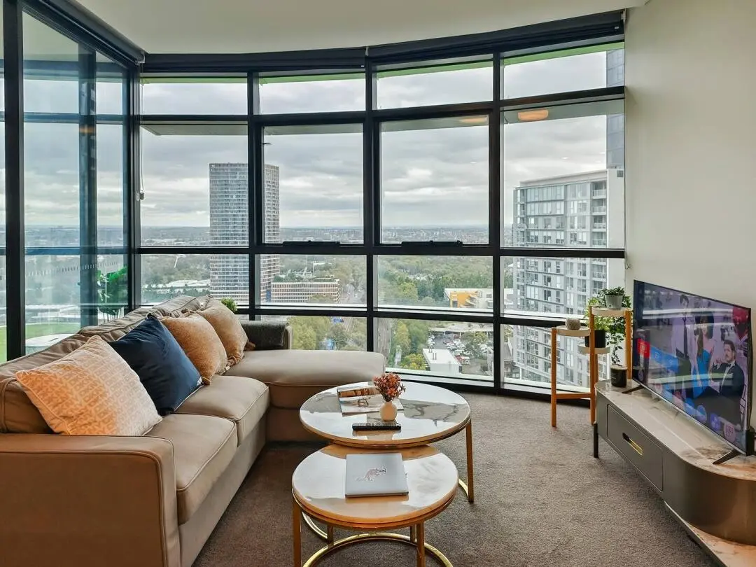 明年二月的unsw的同學，低價出一間1b1b