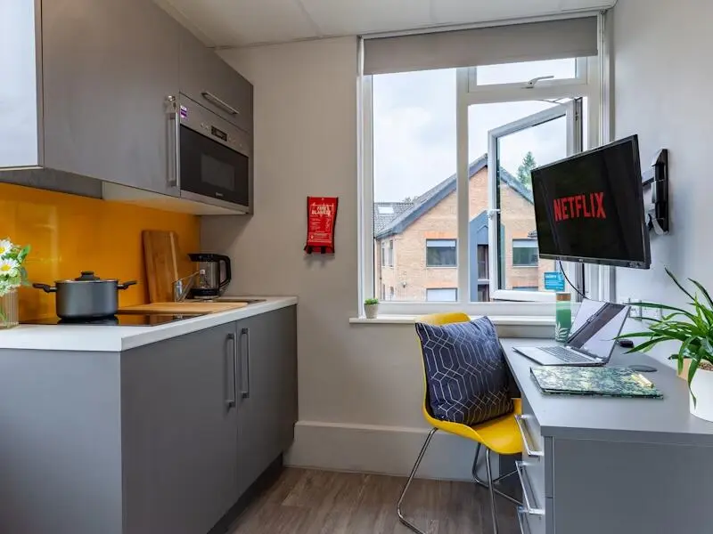 🔥撿漏王｜曼城229胖的神仙配置studio！