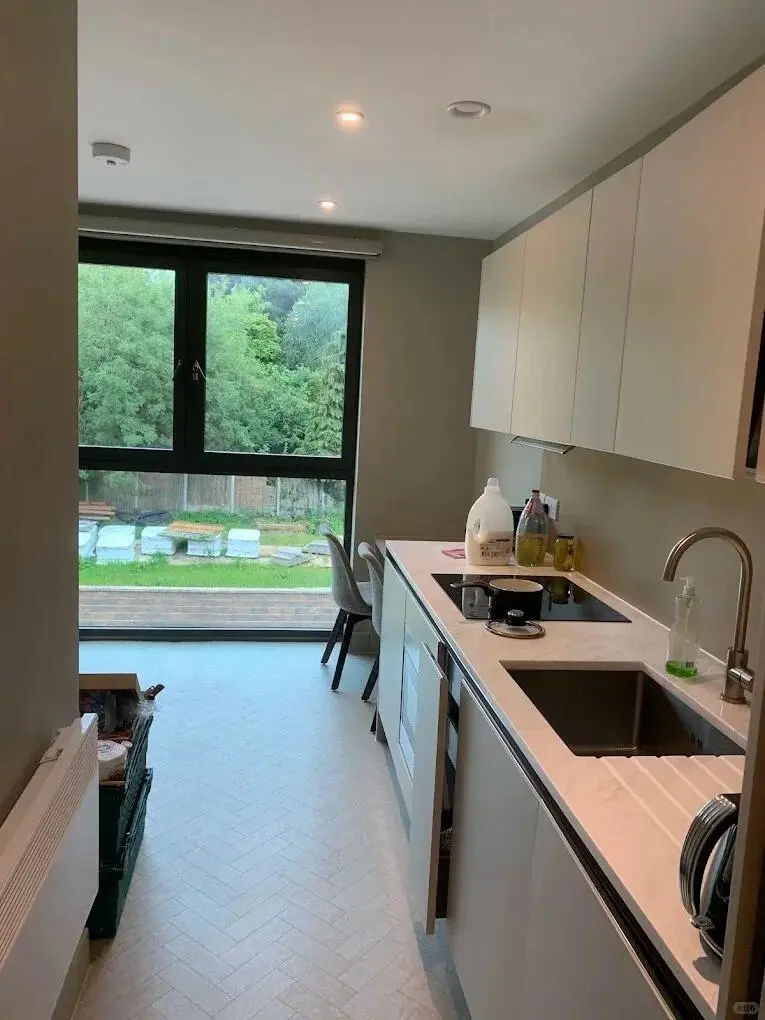 伯明罕大學正門口，35㎡帶洗衣機的1b1b出