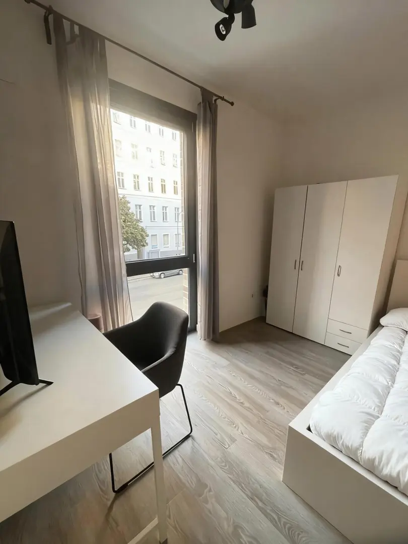 轉諾丁漢一個人包bill的溫馨小窩～