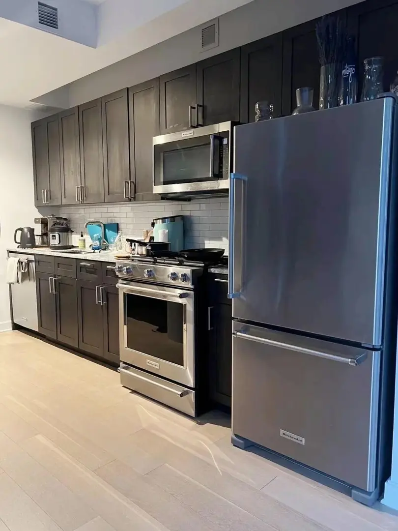 紐卡自住studio找人接手～包bills租期靈活