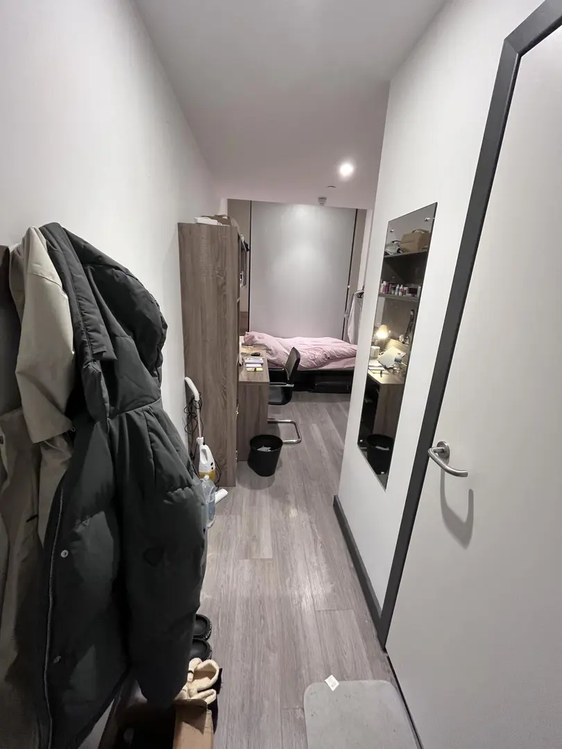 華威大學打算回去啦😭這個🏠求接119pw