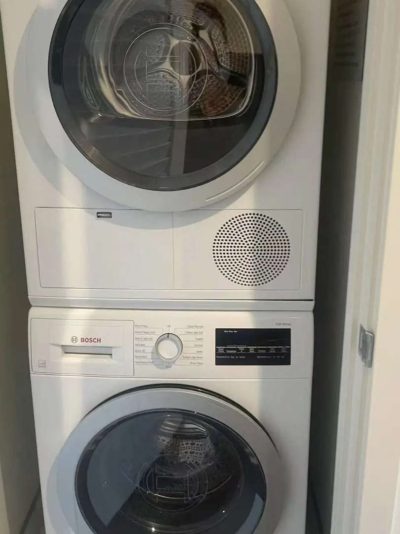 洛杉磯studio找下一任租客～