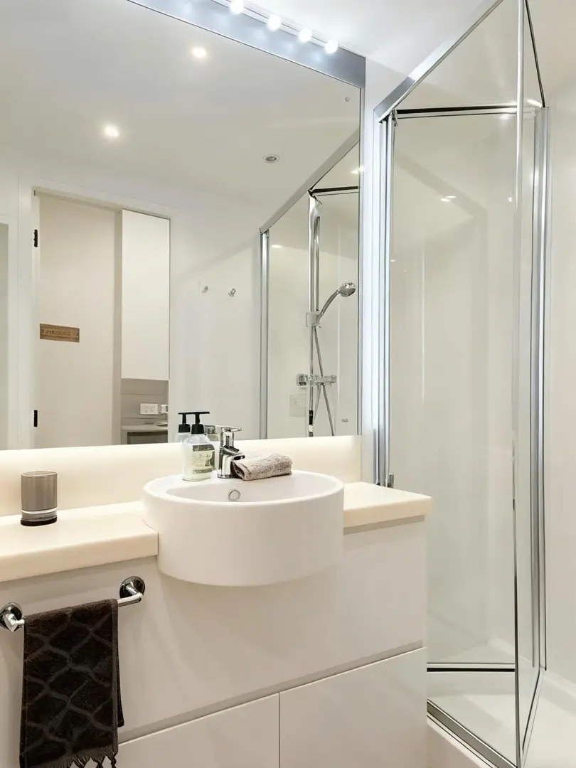 格拉大學附近性價比超高studio