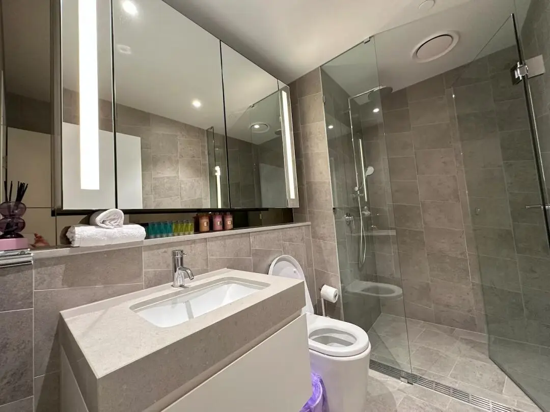 雪梨急出一間1b1b 可短租