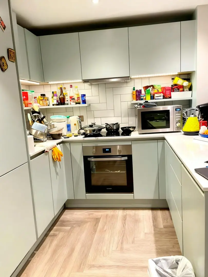 👉ucl倫敦2b2b～家具齊全，拎包入住