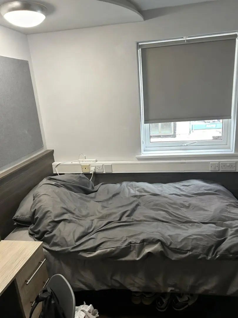 曼城210pw蹲室友～包bill 急急急❗️