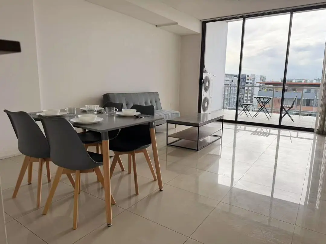 🇦🇺轉雪梨高層2b2b，包家具包bill