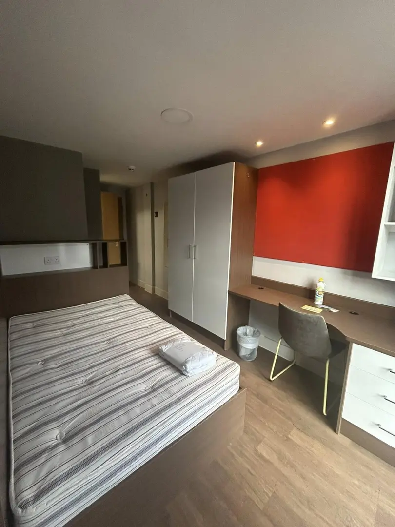 愛丁堡莫雷🚶到學校的ensuite