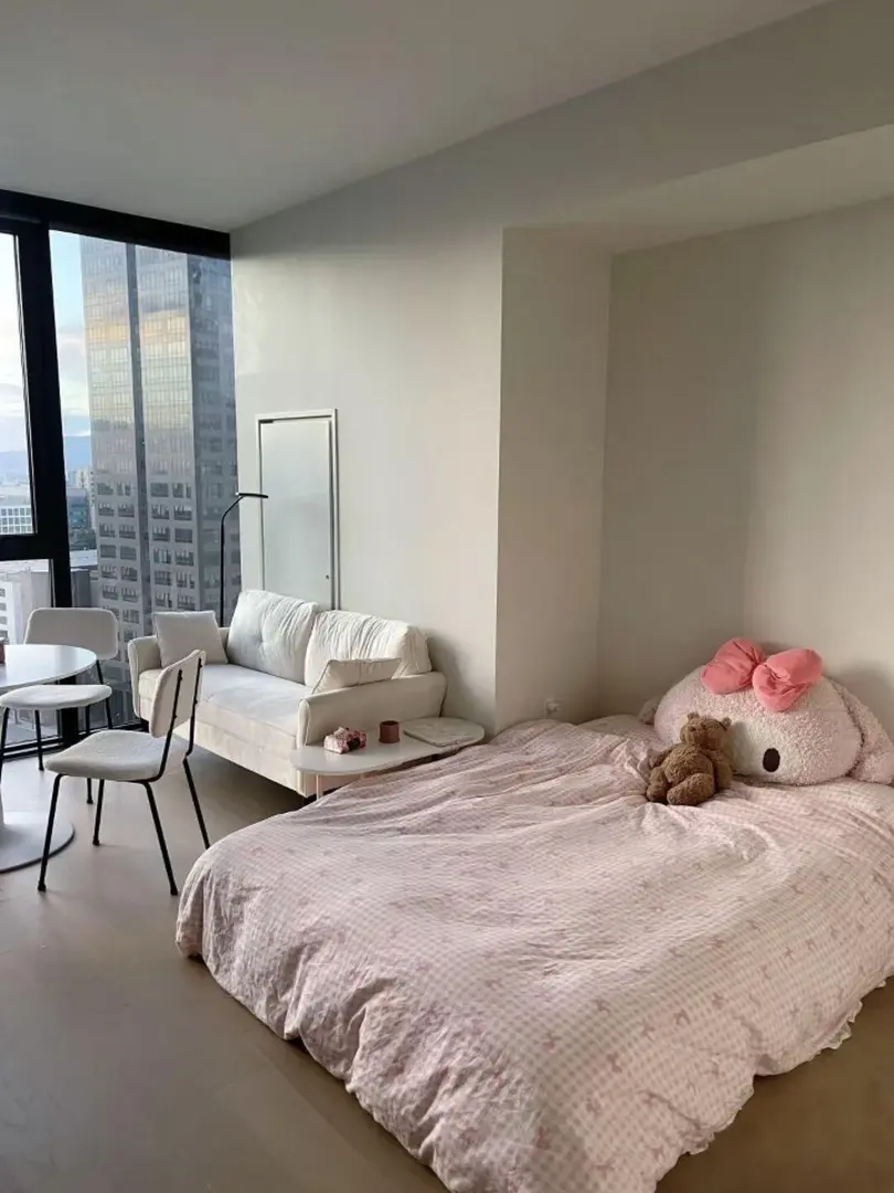 阿德萊德2b2b找室友！！