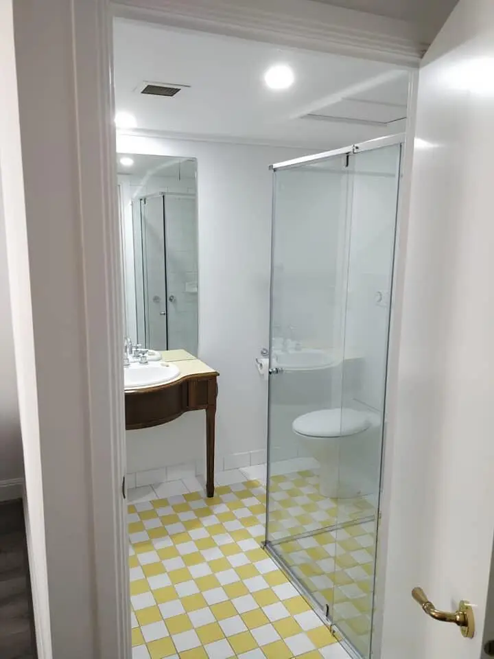 墨爾本cbd轉租studio，可🔪350帶家具車位