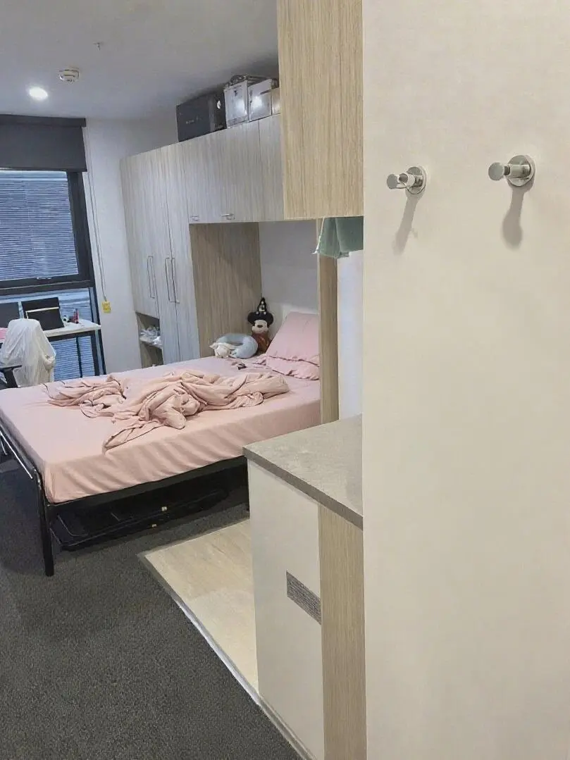 布里斯班UQ留學住個帶落地窗的studio不香嘛