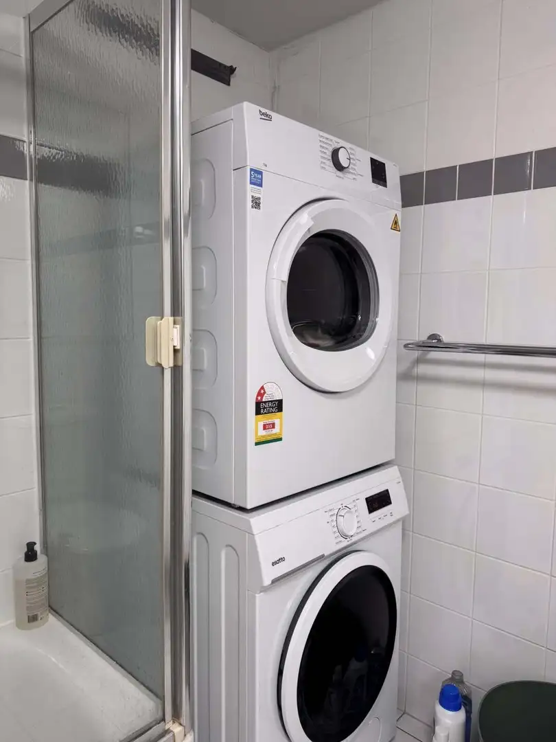 UQ旁低價➗2b2b可整可拼，26s1優先～