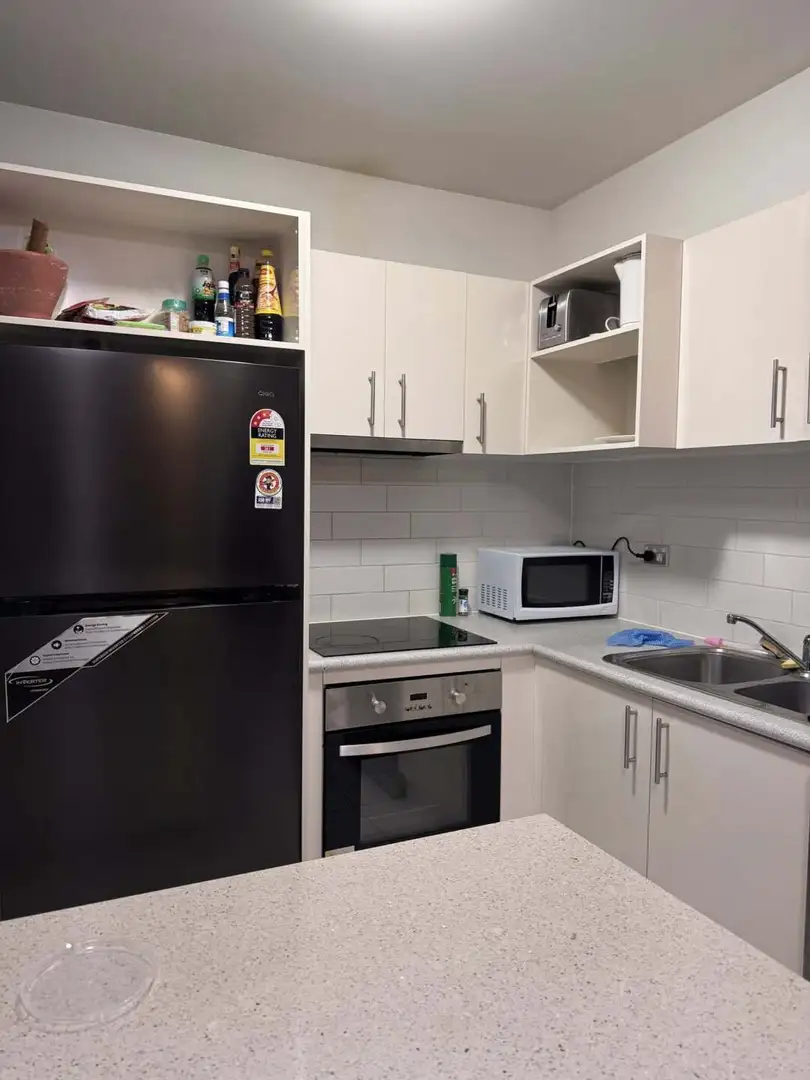 UQ旁低價➗2b2b可整可拼，26s1優先～