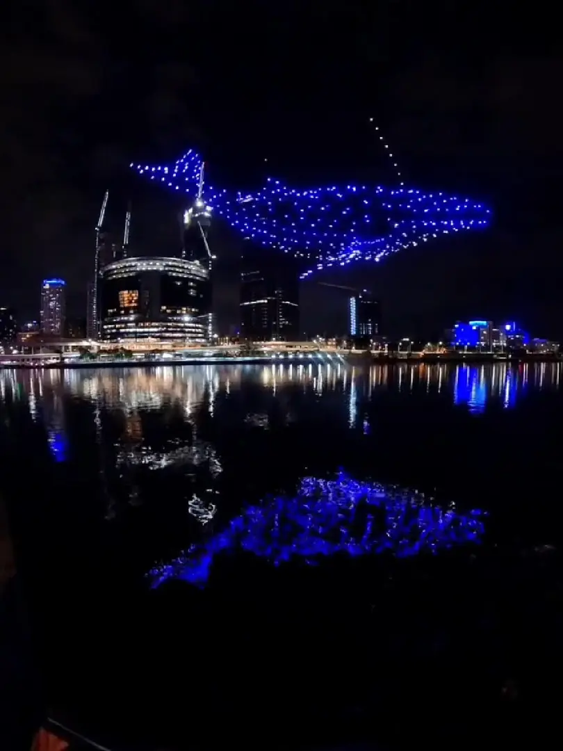 今晚點亮布里斯班夜空！無人機表演🐛