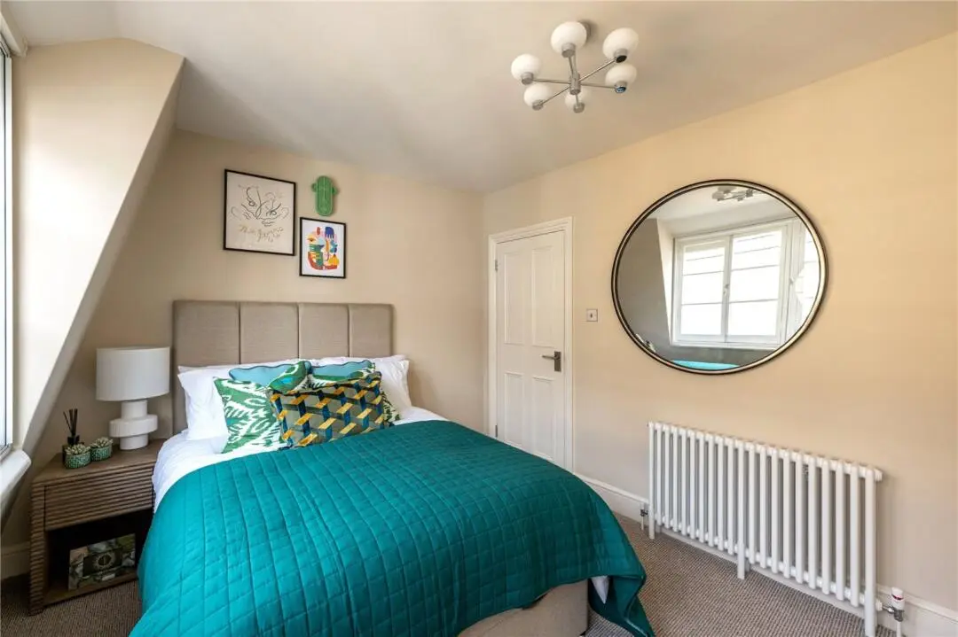 ucl步行10分鐘高顏值1b，非常美🍃