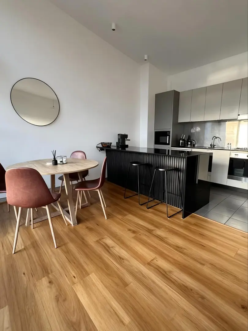 布里斯班熱騰騰的1b1b｜租客剛走