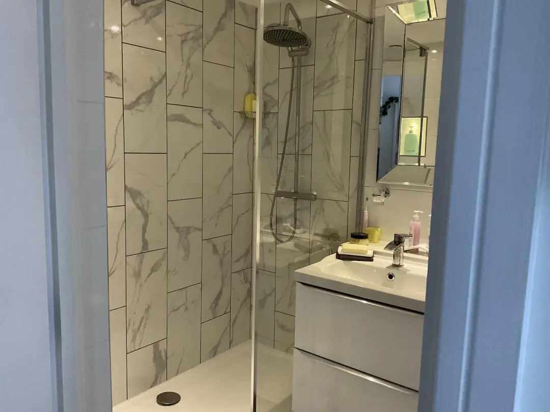 伯明罕｜找人接1b小窩