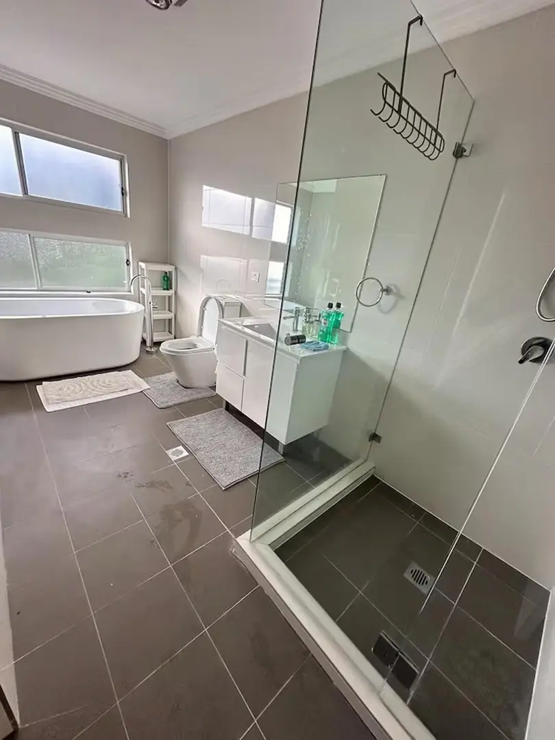 雪梨低價出一間1b1b ｜支持短租包bill