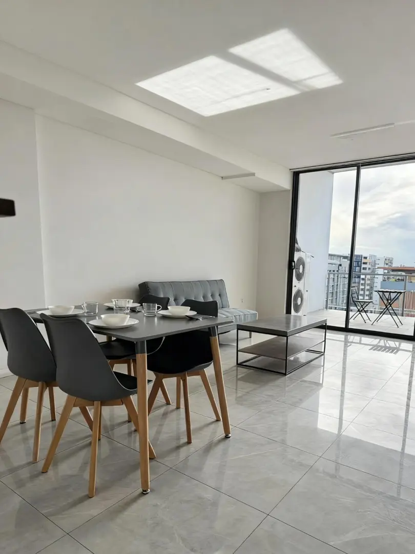 雪梨26s1｜Mascot2b房東直租，帶車位包水