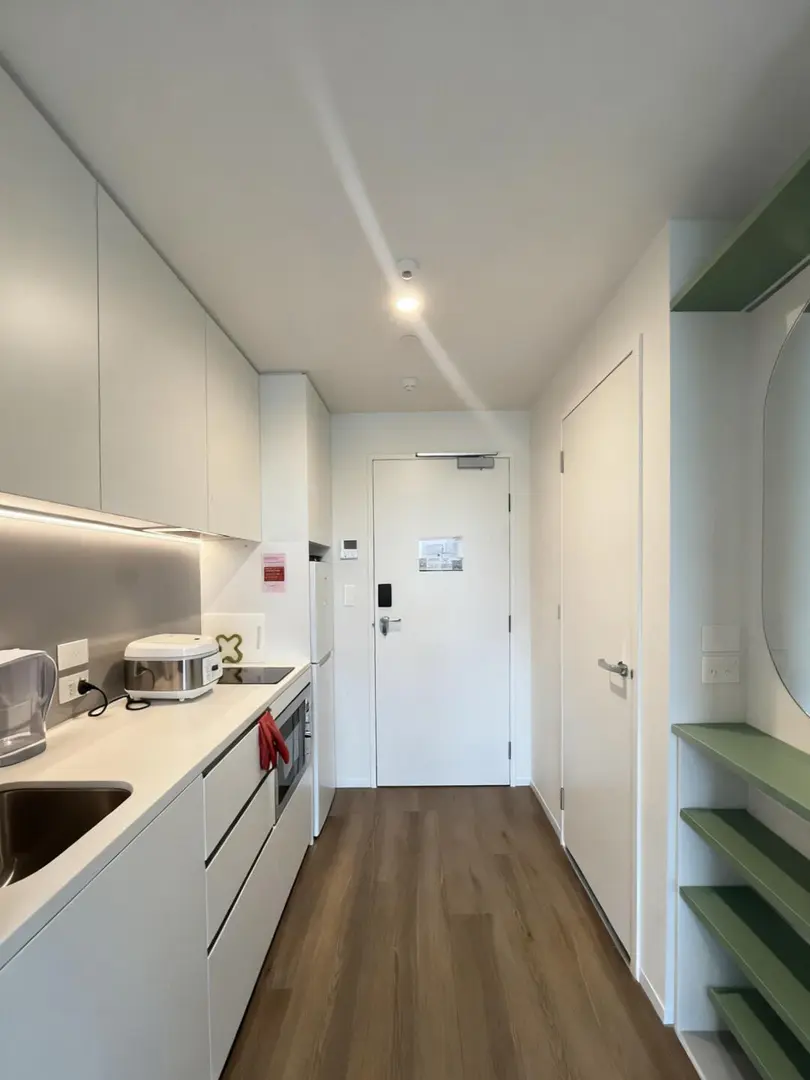 墨爾本CBD附近的studio低價轉租｜包bill