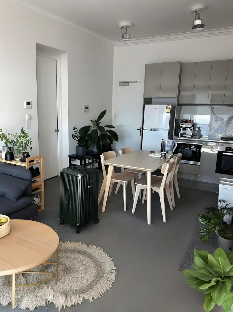 墨爾本1b！急轉！大落地窗400ppw！