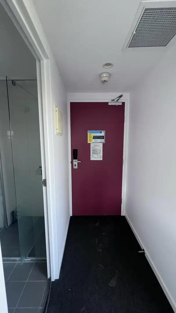 布里斯班2🈷️➗帶陽台的絲丟丟 包bill