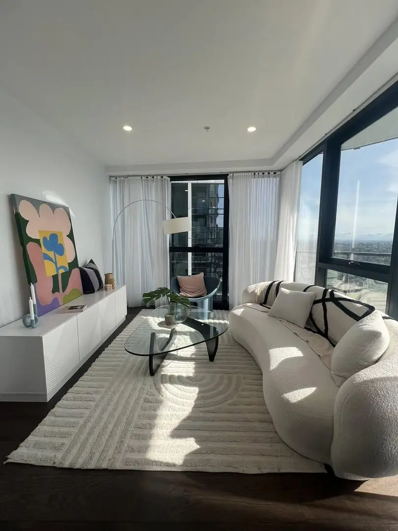 布里斯班1b轉租｜帶家具包bill