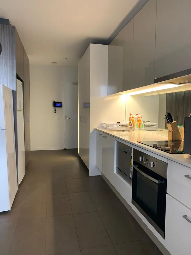 雪梨400pw轉一間1b1b