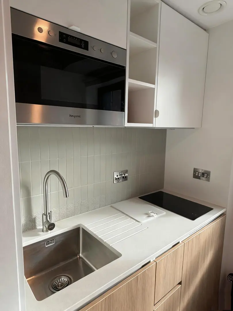 倫敦房東直租地鐵小窩，帶獨衛包bill