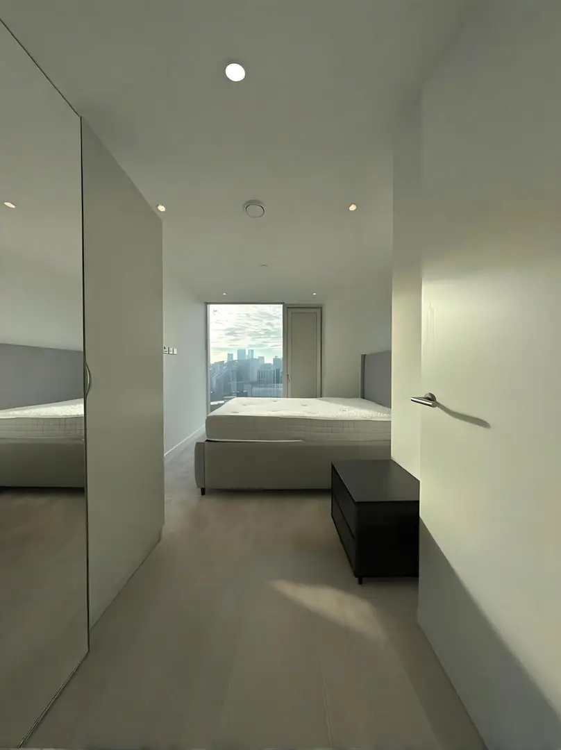 近曼大1b1b，落地窗大空間，找下一任主人~