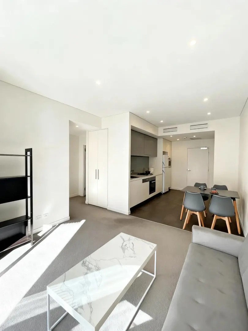 雪梨1b1b骨折➗短租，包bill/12月可住