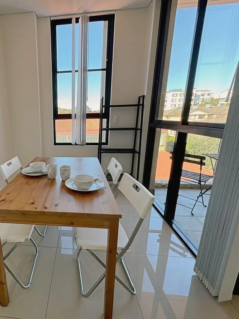 雪梨｜敲溫馨的2b2b戶型12月起租，有空調